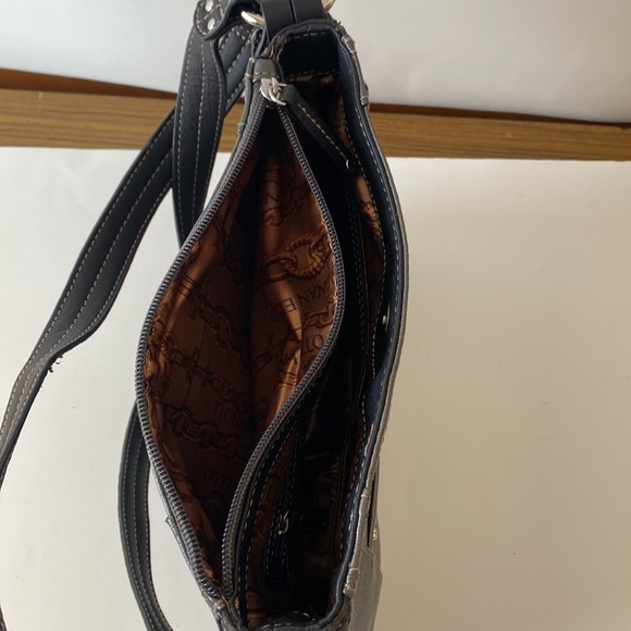 NWT Tignanello Leather Crossbody Pewter Shoulder Bag - Picture 10 of 16